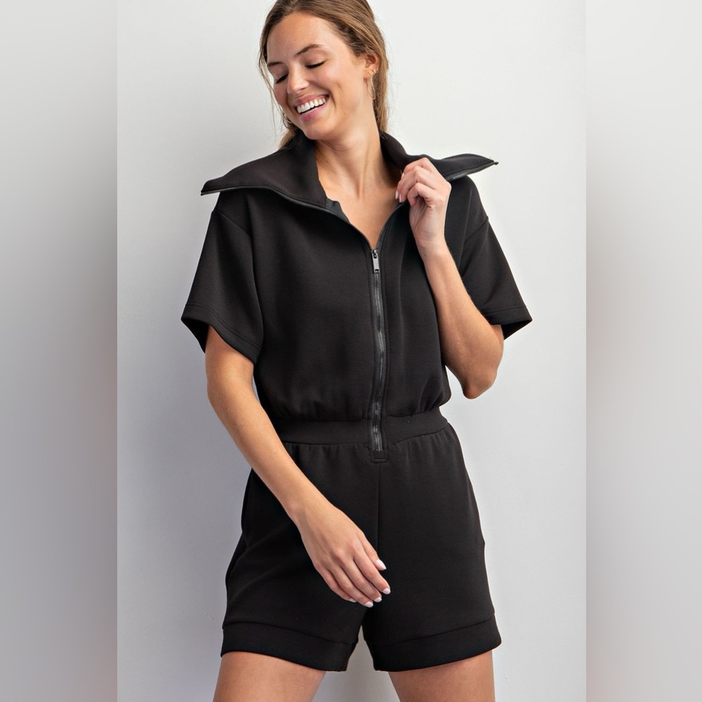 BOUTIQUE Modal Zip Romper - Picture 2 of 3
